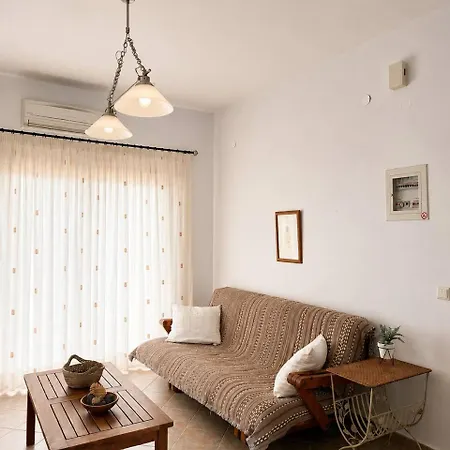 Pilgrimos Aparthotel 3*